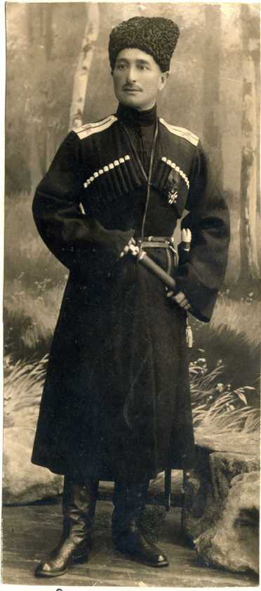 Полковник Александр Андреевич Немирович-Данченко.